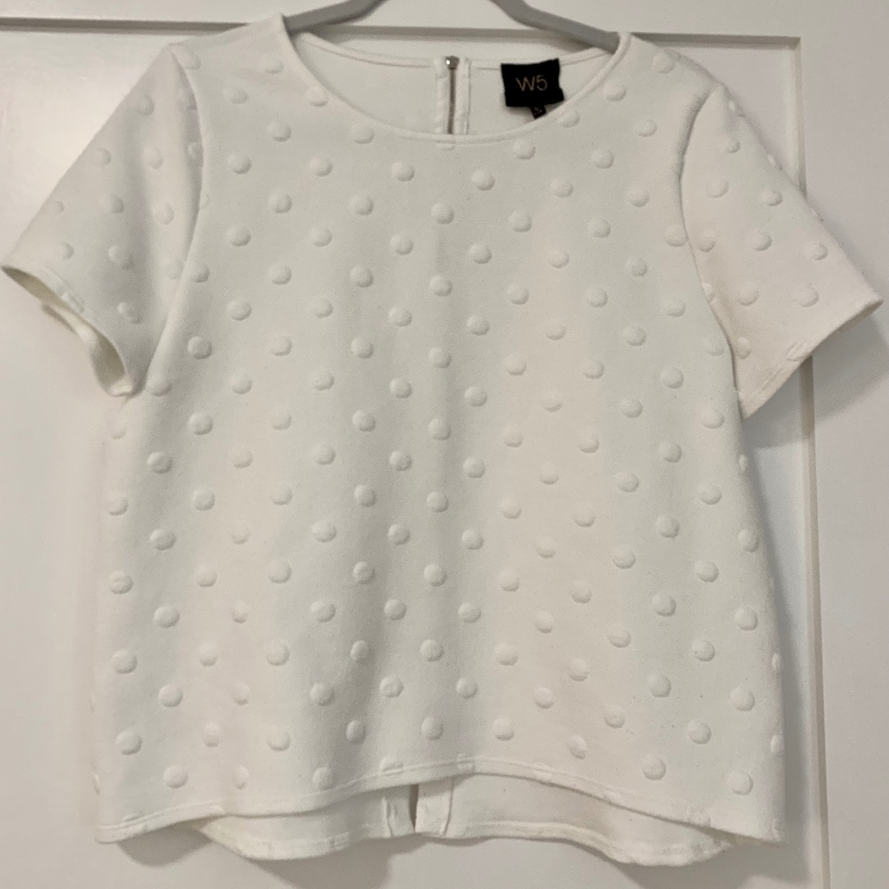 W5 Loose Fit textured Polkadot White T shirt/ Size M